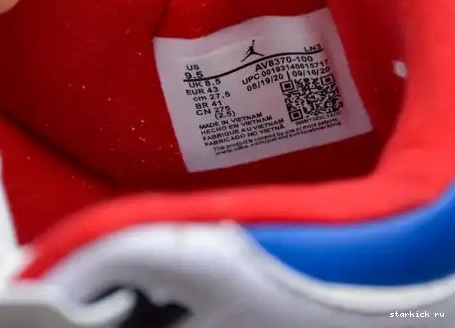 AV8370-100 Jordan Seoul 3 Air AV8370-100 Retro 0415